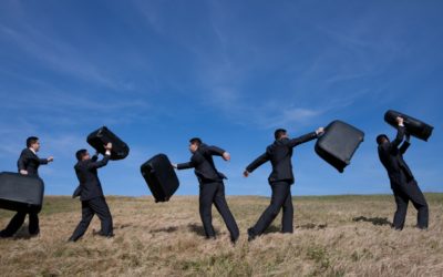 Whatever he does, the manager is constantly pursued because he could and should do.